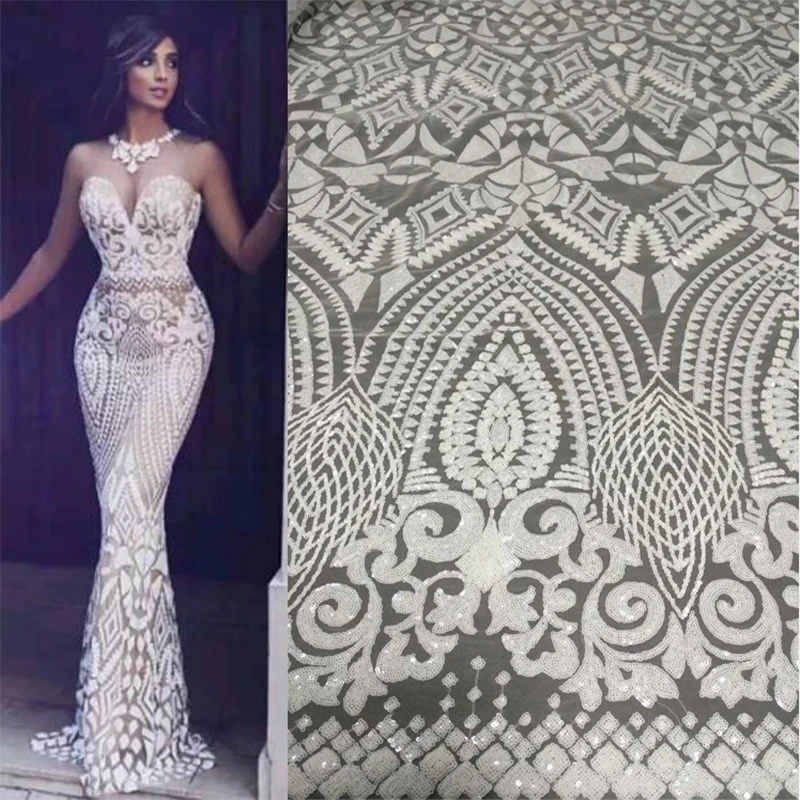 

2024 Upscale French Net Champagne/Gold Sequins Lace Fabrics,High Quality African Tulle Lace Fabrics Sequins Wedding Nigeria lace