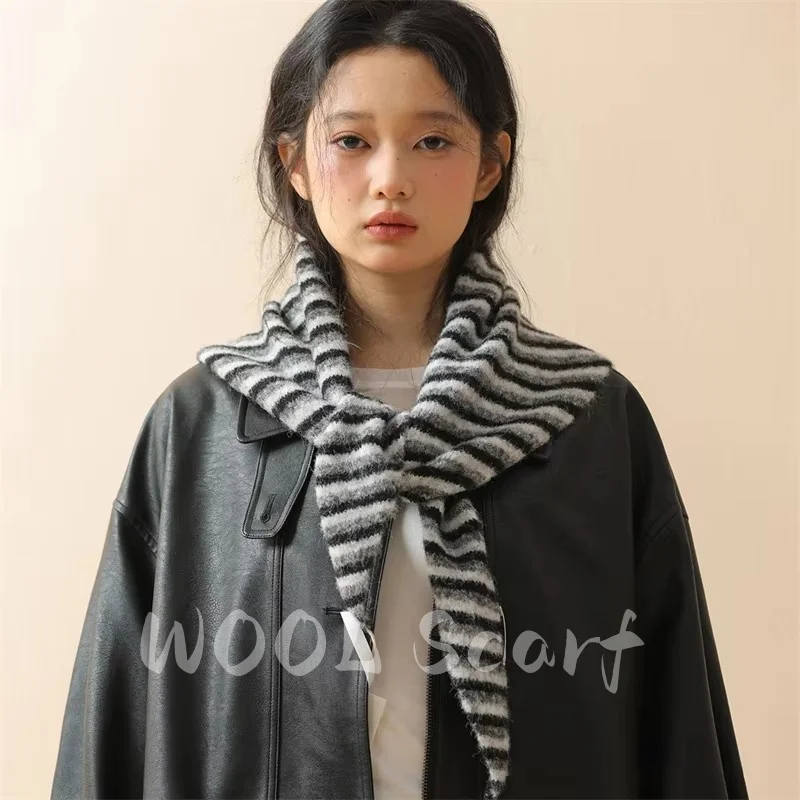 Knitted Scarf Women Wool Winter Warm Scarves Bright stripe Design Thickened Shawl Soft Triangle Pashmina Neck 2025 NEW