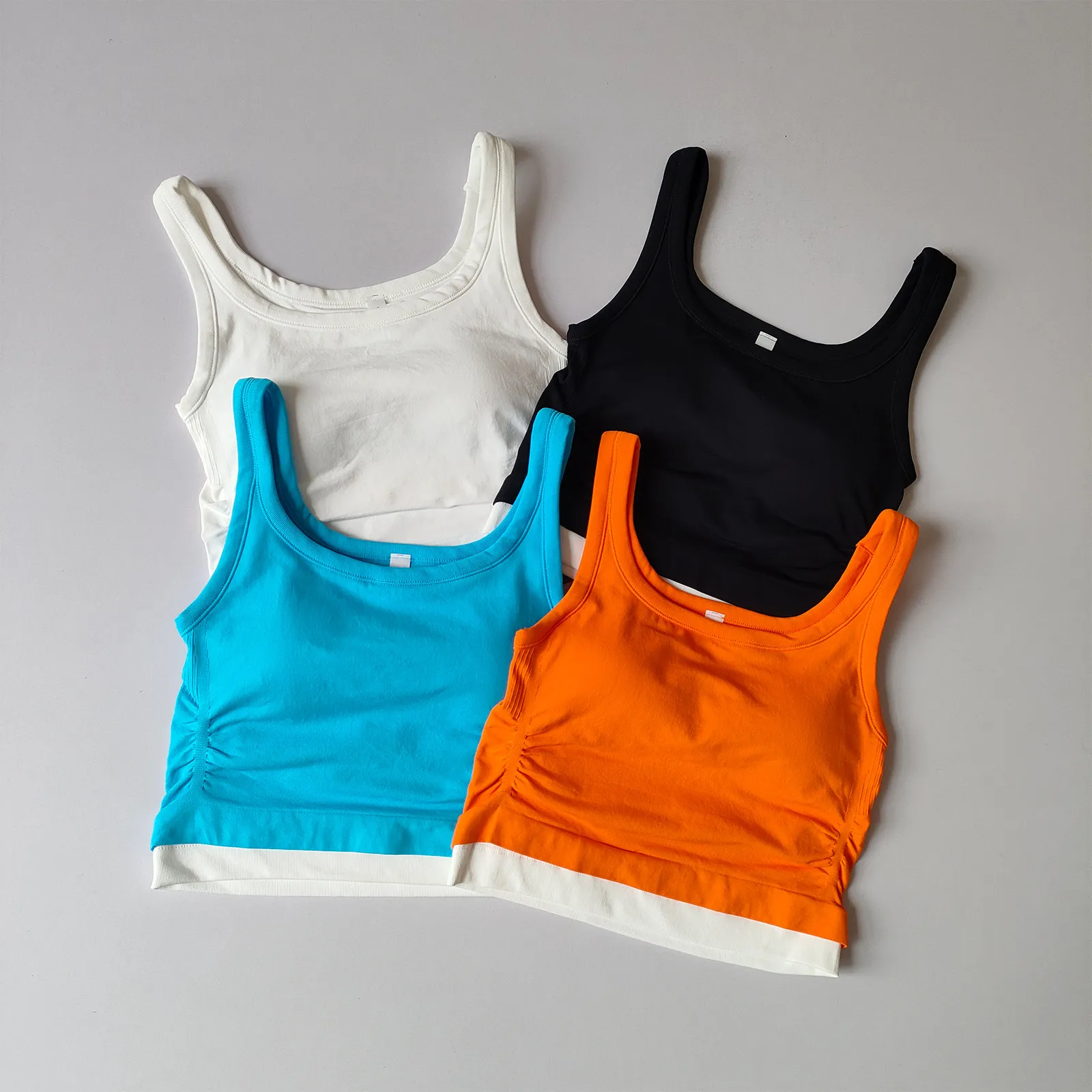 Kontrastfarbener Sport-BH mit quadratischem Ausschnitt, Fitness-Unterwäsche für Damen, Lauf- und Yoga-Weste zur Brustunterstützung für den Sommer – Detail 2