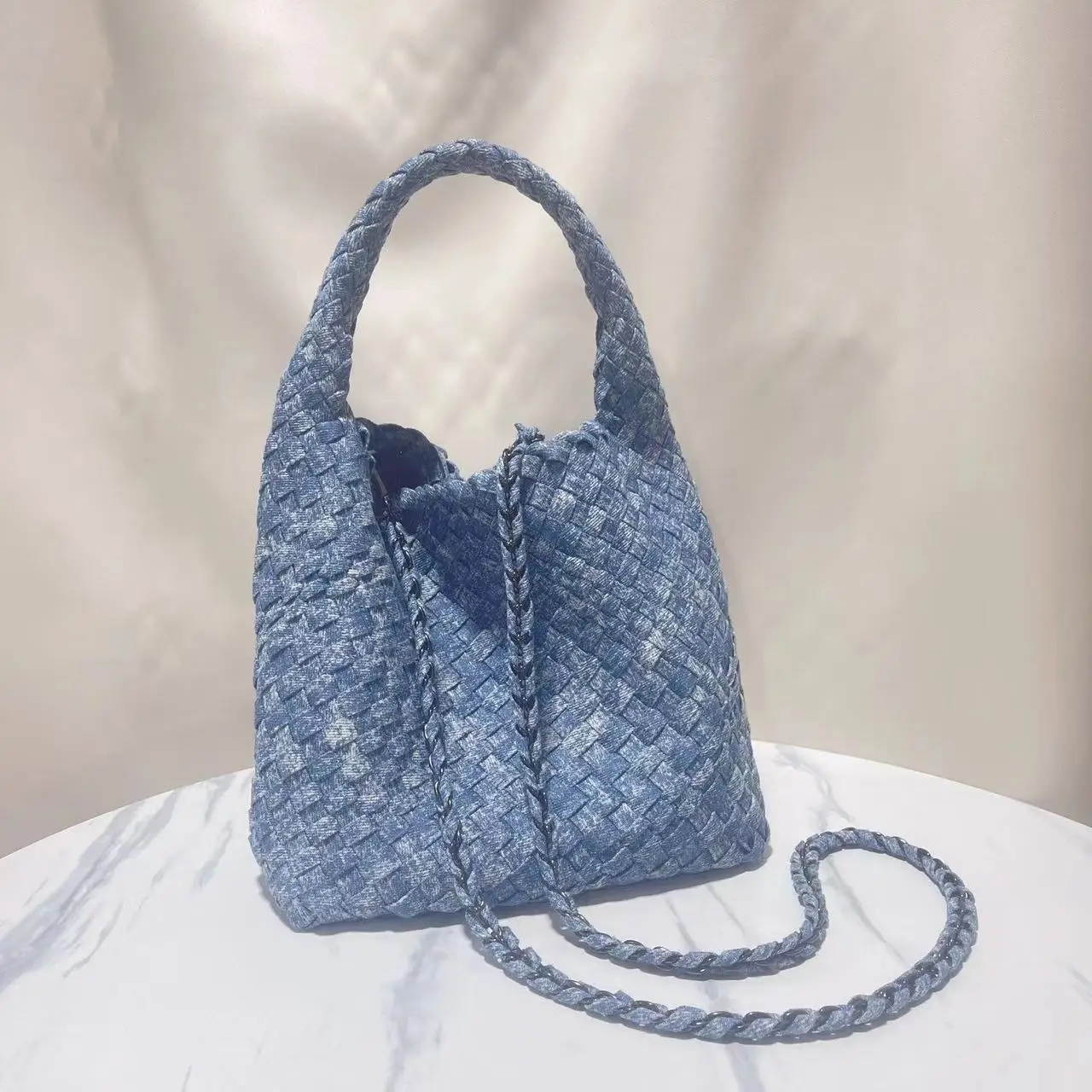 Snowflake Denim Woven Chain Shoulder Bag for Women Stylish Tie-Dye Tote Bag，Composite Bag