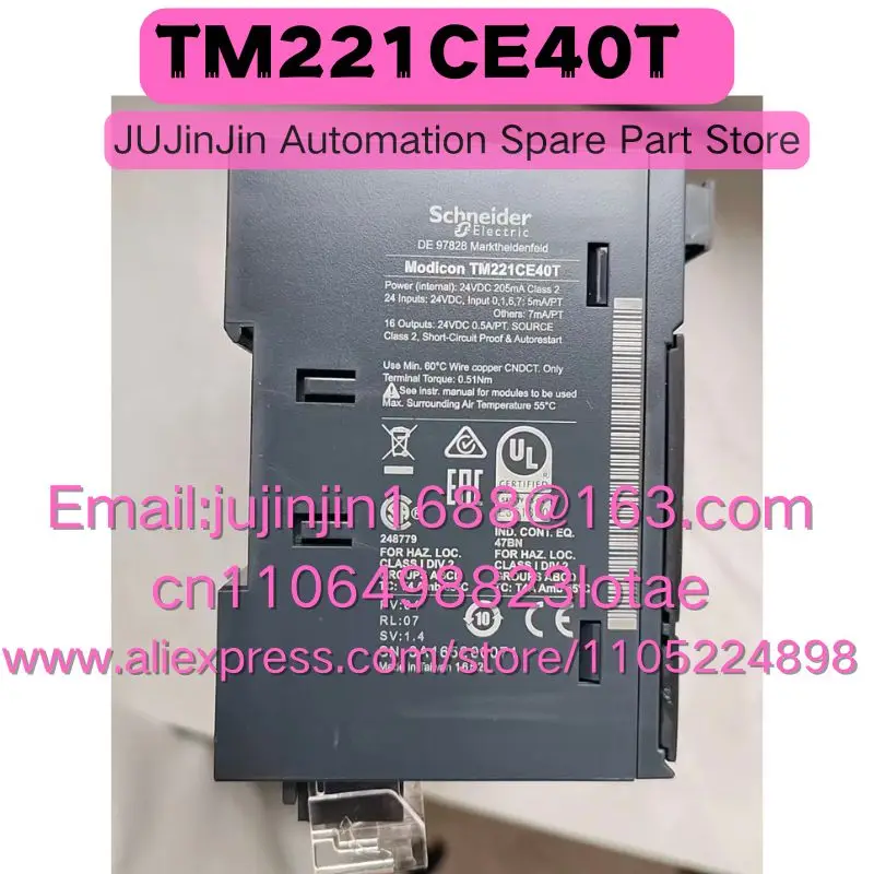 TM221CE40T    Used In Good Working Condition Quick Shipment