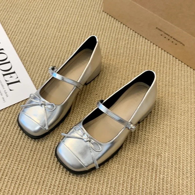 

Women's Mary Jane Shoes Exquisite Round Head Low Heels for Woman Fashion Soft Leather Casual Shoes Designer Shoes Zapatos Mujer