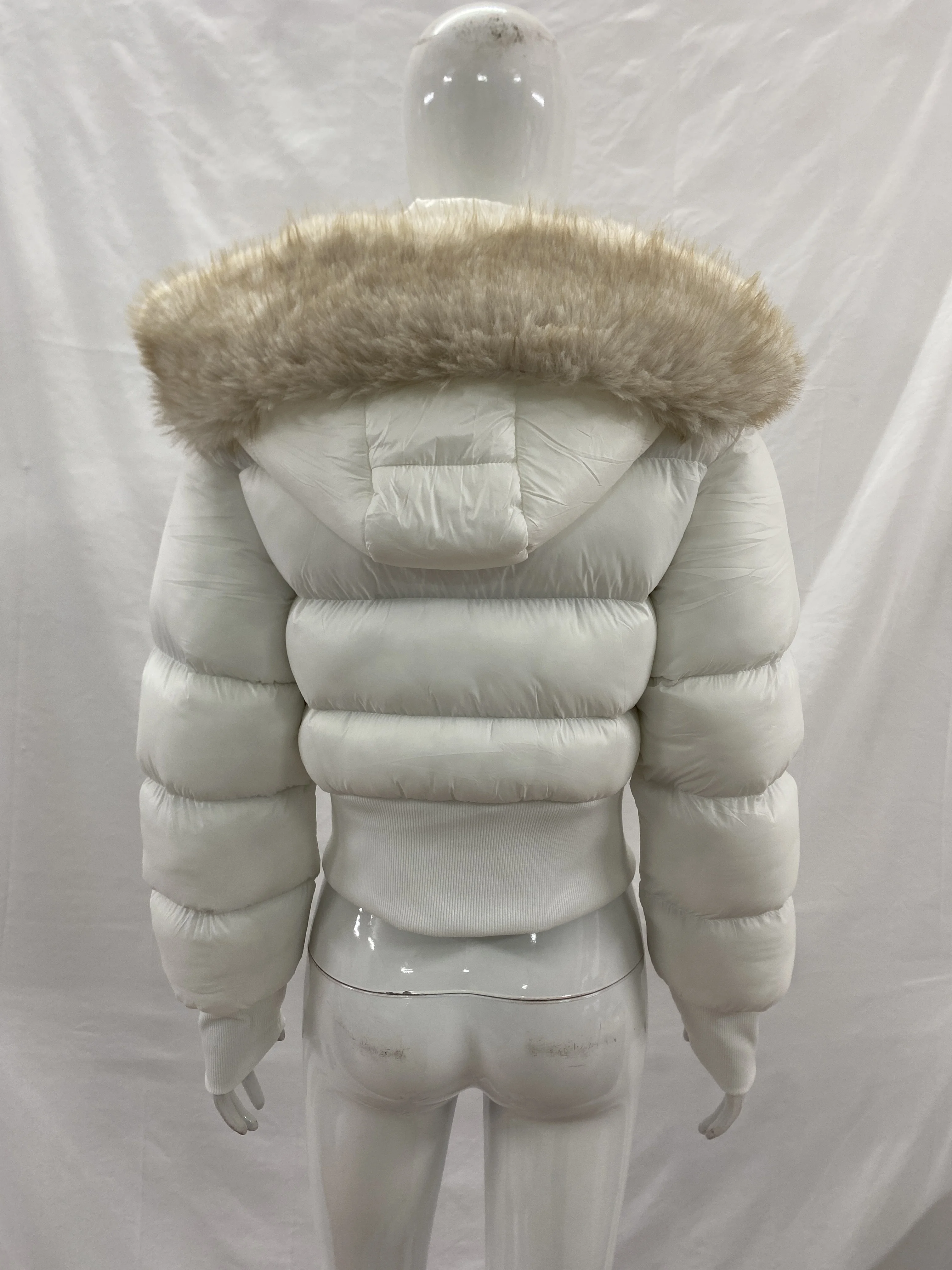 

Winter street trend design, detachable fur collar cotton jacket, waist cinching slimming jacket, women's solid color clothing