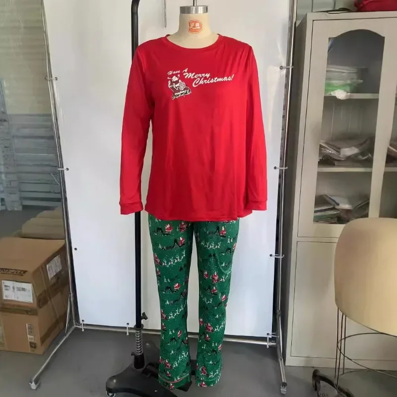 Pyjama de Noël assressentiimprimé père Noël pour toute la famille, vêtements de détente, femmes, hommes, enfants, garçons, filles, olympiques de cosplay