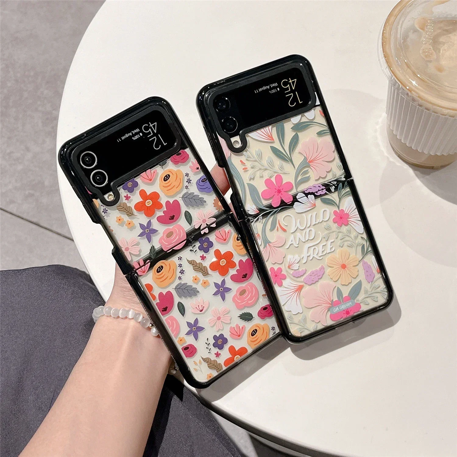 

Acrylic Black Border Flower Phone Case for Samsung Galaxy Z Flip 5 4 3 Back Cover for ZFlip3 ZFlip4 ZFlip5 Hard Case Shell