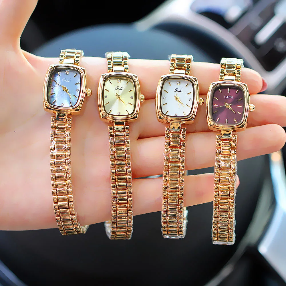 Niche Design Women Quartz Watch Small Rectangle Square Dial Watches Ladies Luxury Wristwatch Classic Simple Fashion Gold Clock