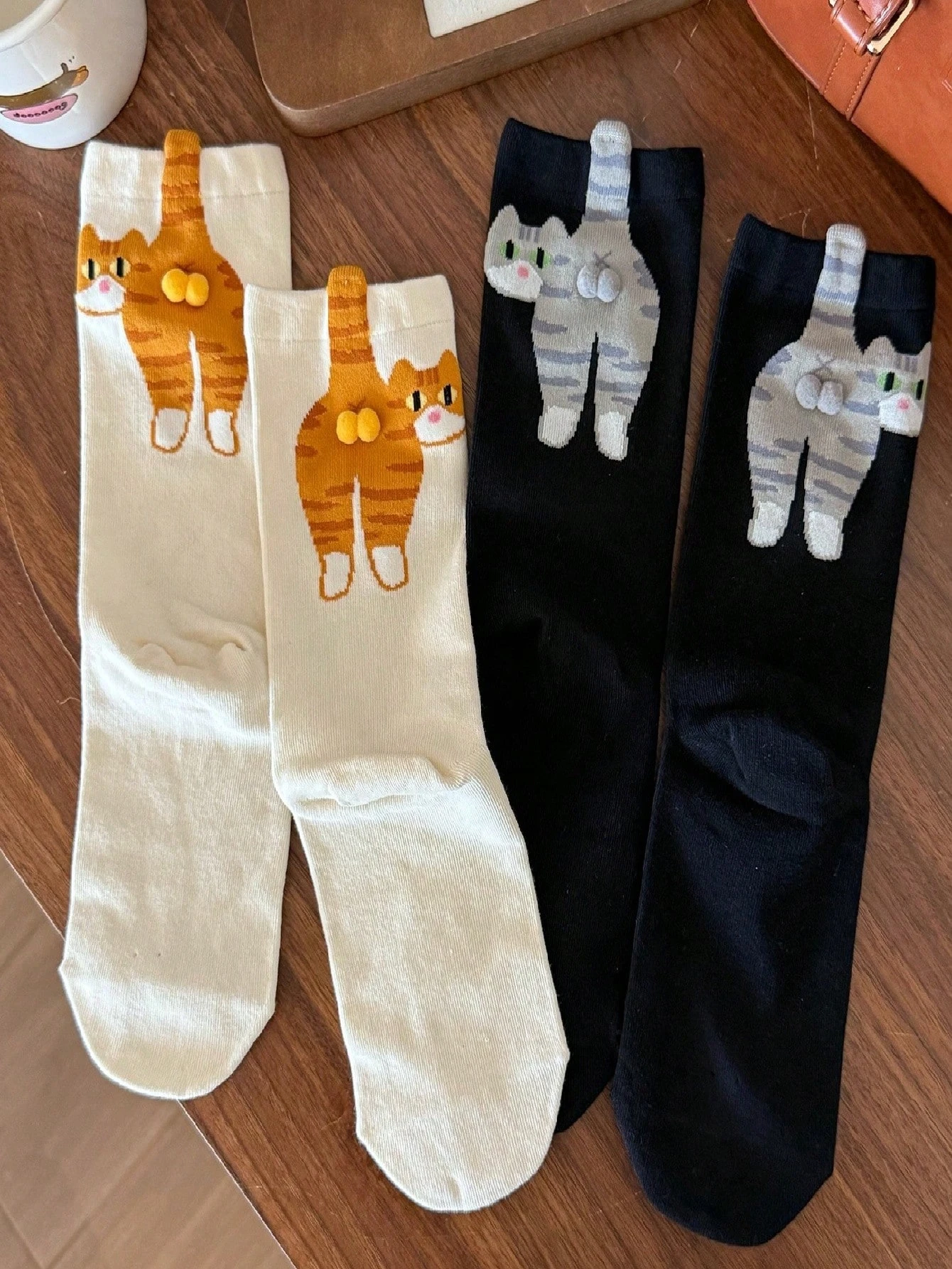 Cute Cat Butt Crew Socks, Funny 3D Animal Pattern Cotton Socks with Arch Support, Novelty Casual Dress Socks for Men Women, Blac