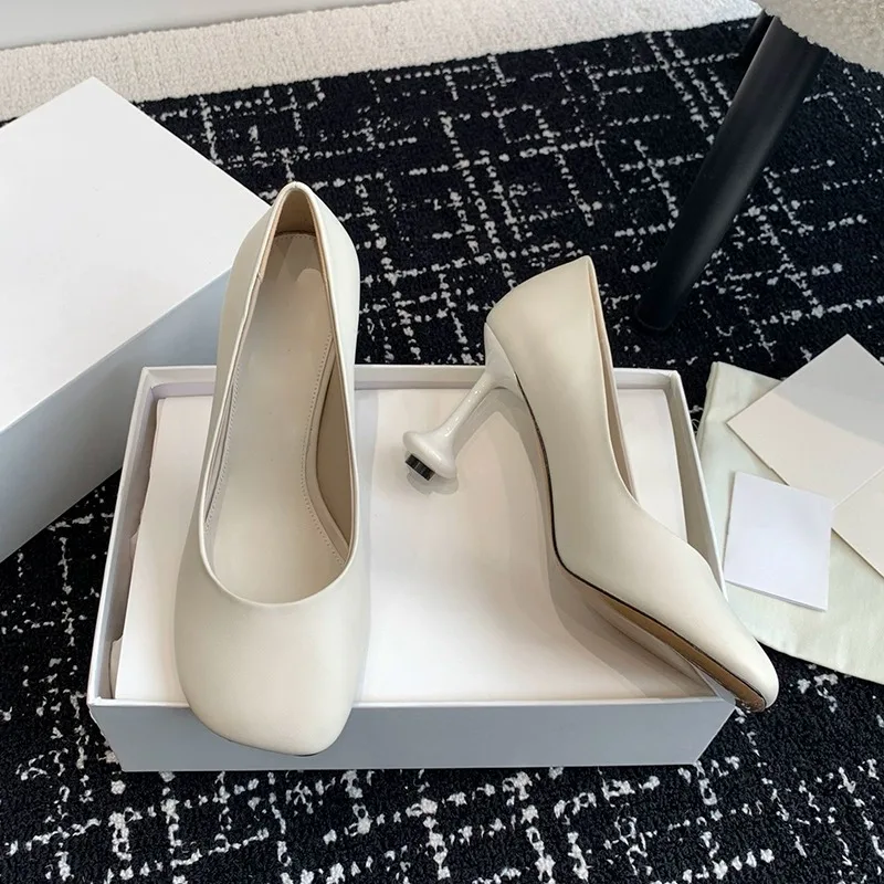 عالية الكعب النساء الصنادل دمية رئيس حذا فردي للسيدات 2025 جديد الصيف كعب نحيف الفم الضحلة الفرنسية ماري جين الفم الضحلة