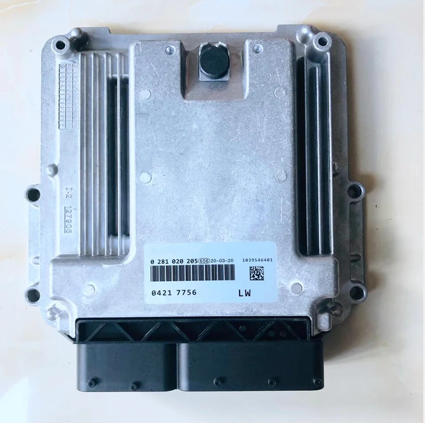 

Auto Parts 0281020205 0 281 020 205 04217756 Engine Computer Board ECU ECM Control Unit for Dachai Deutz Car Engine Bosch Parts