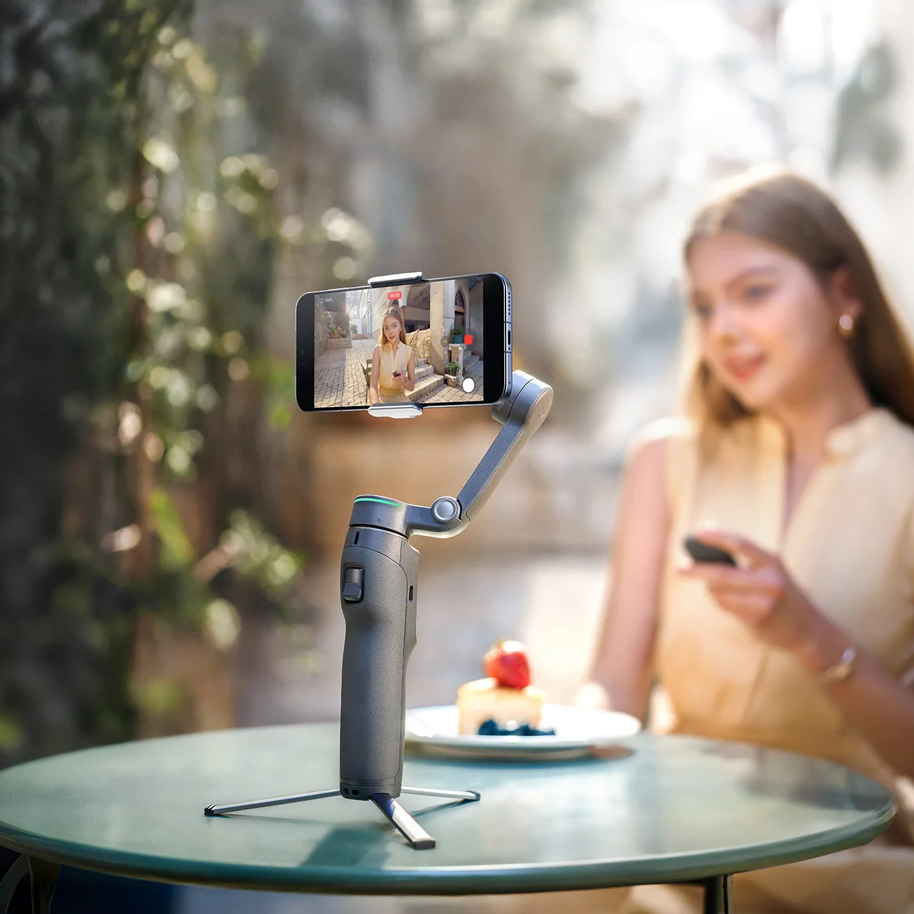 DJI Osmo Mobile 8P ハンドヘルド フラッグシップジンバル 3軸