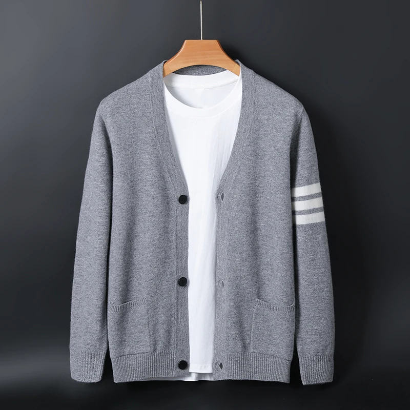 New solid color Autumn/Winter 100% Merino wool cashmere sweater for men V-neck cardigan warm bottom knit shirt top