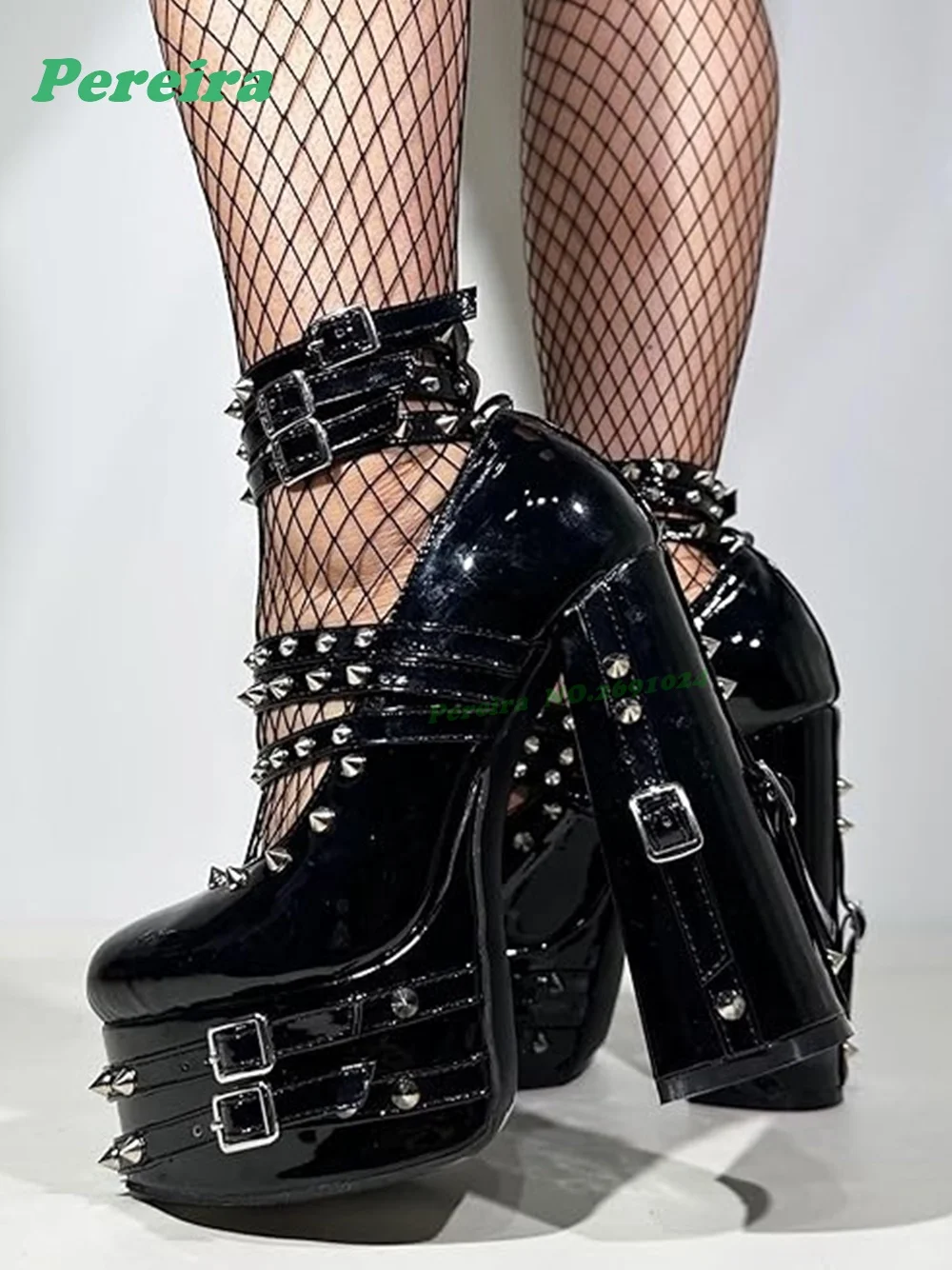 

Black Studded Glossy Pumps Round Toe Patent Leather Ankle Strap Ankle Boots Autumn Chunky Heels Buckled Gothic Shoes Runway