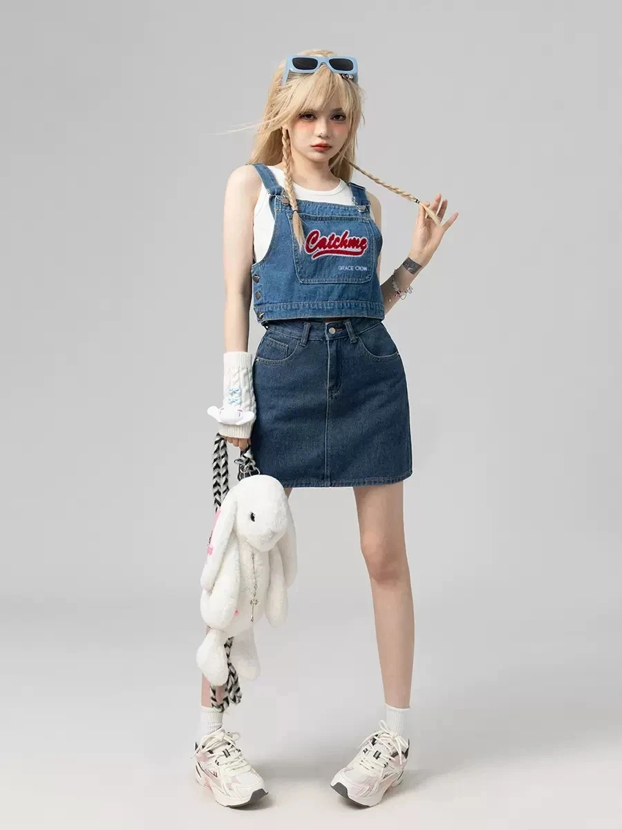 REDDACHiC Flocking Letters Denim Top Women Camisole Pocket Adjustable Straps Tank Top Sleeveless Vest Summer Korean Streetwear