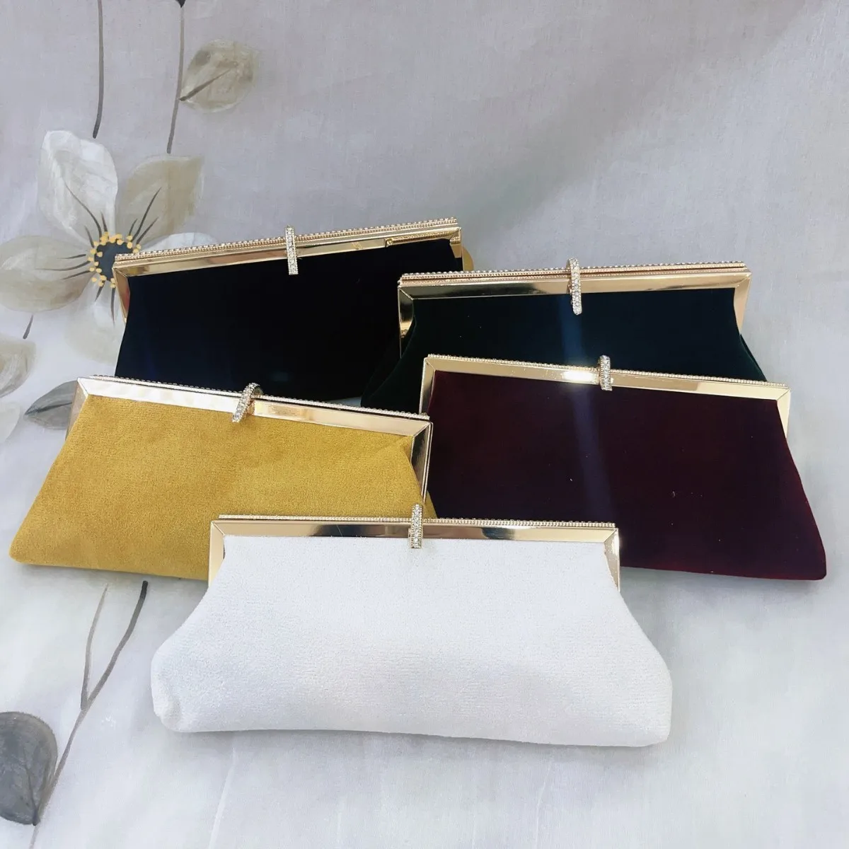 

Velvet Dinner Clutch Wedding Party Handbag Annual Meeting Small Bag With Formal Purse Single Shoulder Fashion Evening Bag