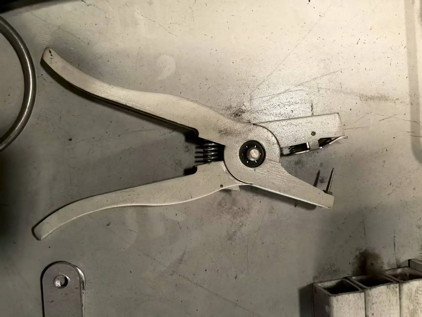 中国製 卸売可能 耳標付け機器 家畜用機器 耳標プライヤー