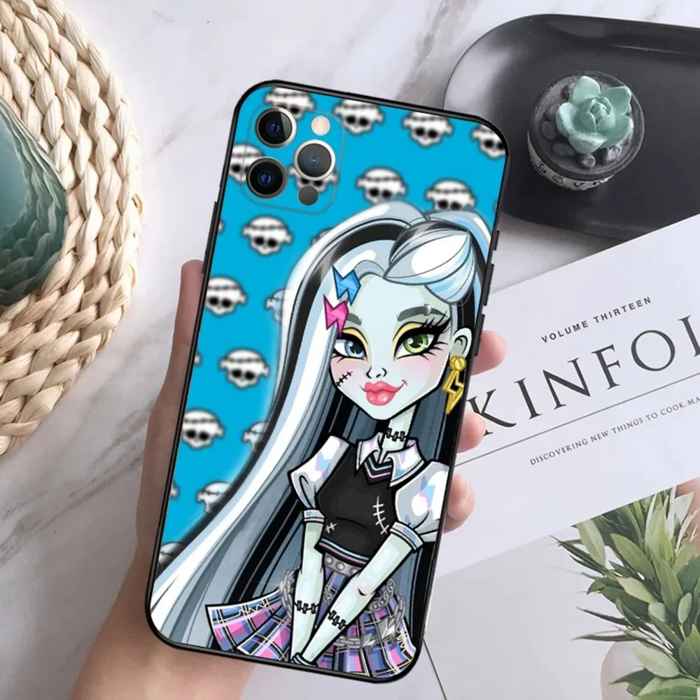 Cartoon M-Monster High Phone Case For iPhone15,14,13,12 Mini 11 Pro XR,X,XS,MAX 6S,7,8 Plus Silicone Cover Soft Black