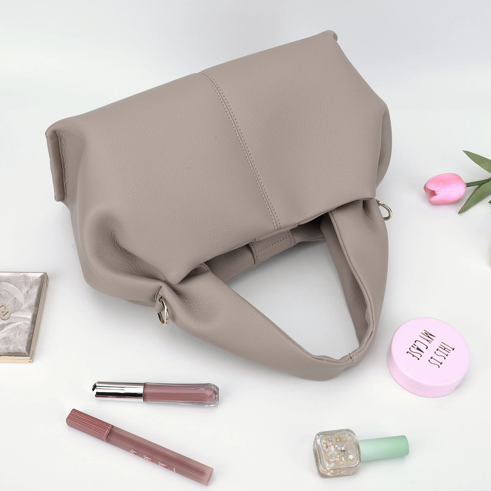 

Сумка на плечо в стиле ретро, женская роскошная однотонная классическая сумка через плечо, большая вместительная сумка из мягкой искусственной кожи, модные сумки с ручкой