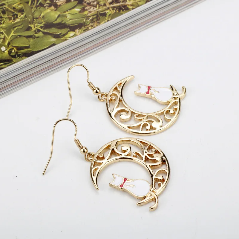 Boucles d'oreilles chat animal mignon pour femmes, chat debout sur la lune, boucles d'oreilles pendantes, cadeaux d'amoureux, bijoux punk gothiques