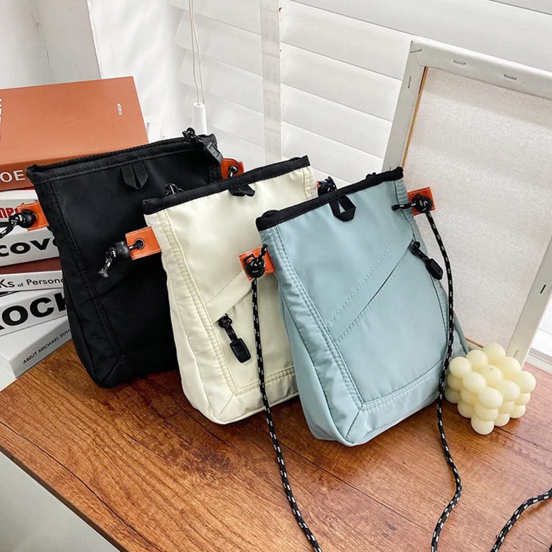 Mini Nylon Crossbody Bag Soft Small Phone Wallet Multifunctional Adjustable Strap Shoulder Bag Crossbody Purse Canvas Purse