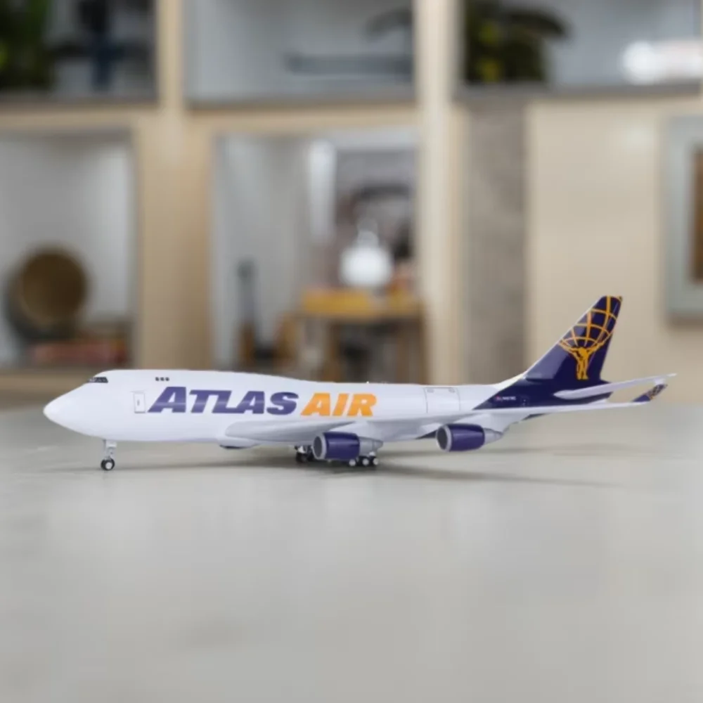 B747 Atlas Air 1:150 Scale Aircraft 47cm Airplane Model Resin Diecast Plane With Landing Gear For Hobbyist Souvenir Display Gift