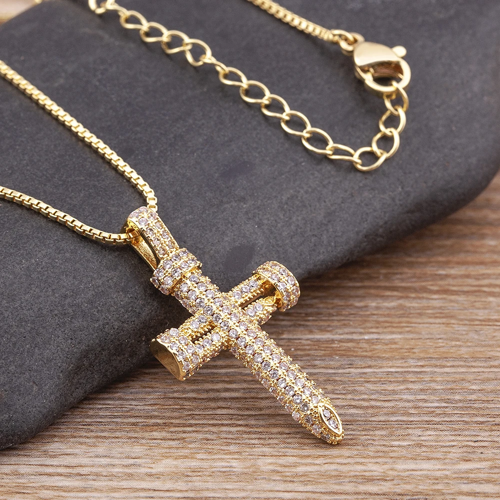 Nidin Top Quality Retro Classic Shiny Crystal Cross Necklace Women Fashion Cubic Zirconia Religious Jesus Jewelry Gift Wholesale