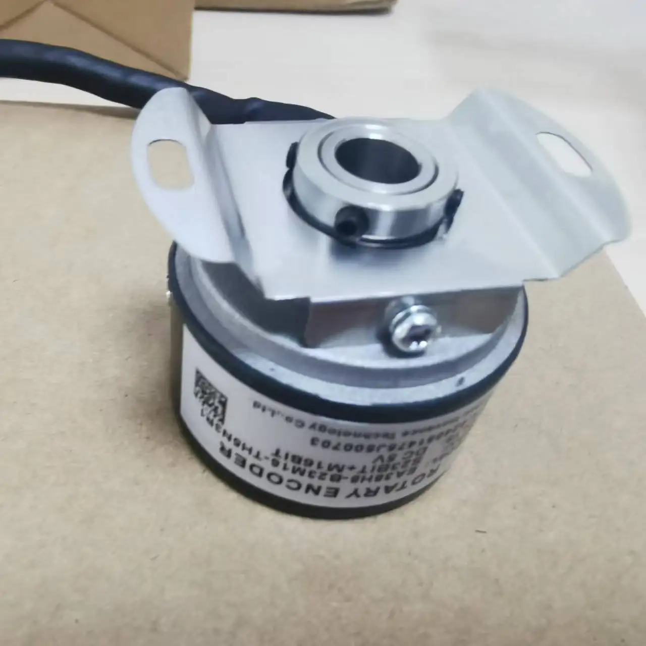 Encoder rotativo EA38H8-B23M16-TH5N3R1