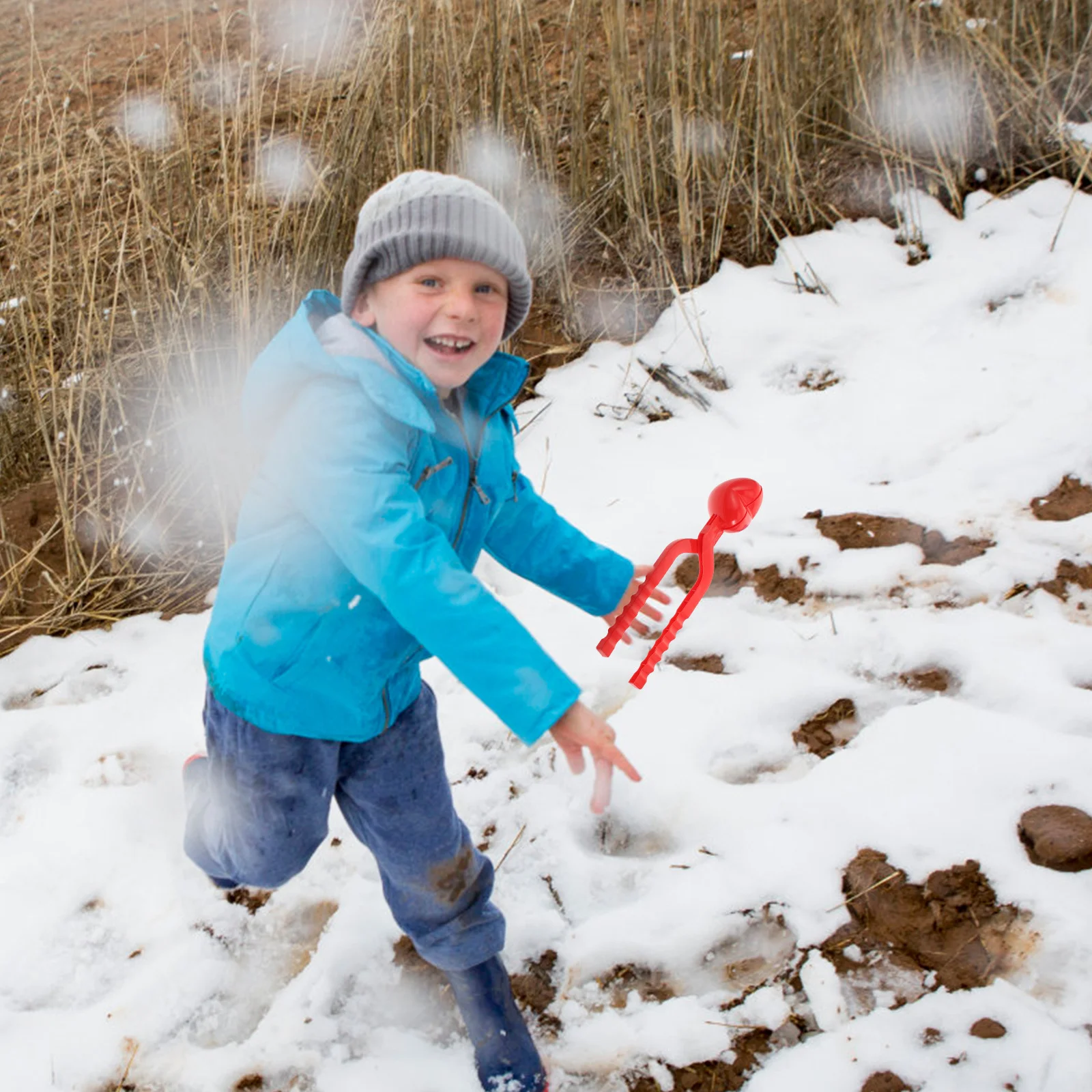 

2Pcs Heart Shape Clips Winter Outdoor Fighting Maker Plastic Clamp for Snow Creative Shape Making