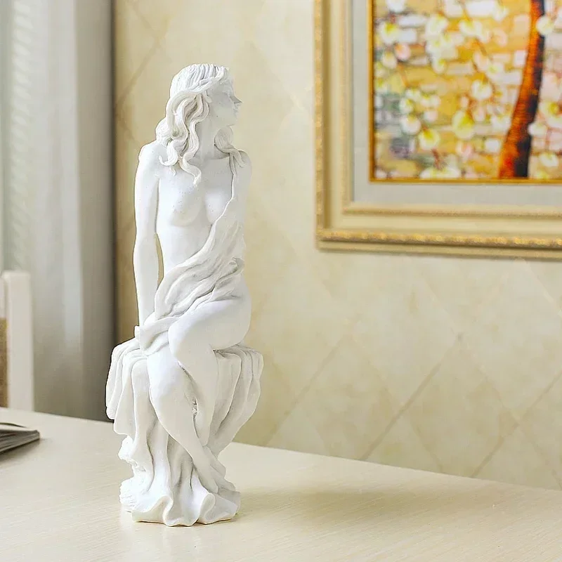 European Modern Home Desktop Resin Beauty Body Art Crafts Livingroom Decoration Ornament Office Bar Accessories Model Figurines