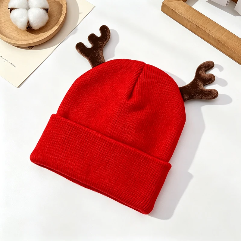 Christmas Reindeer Antler Knit Beanie Hat for Outdoor Women Men Knitted Hat Winter Warm Cute Deer Horn Soft Skull Cap