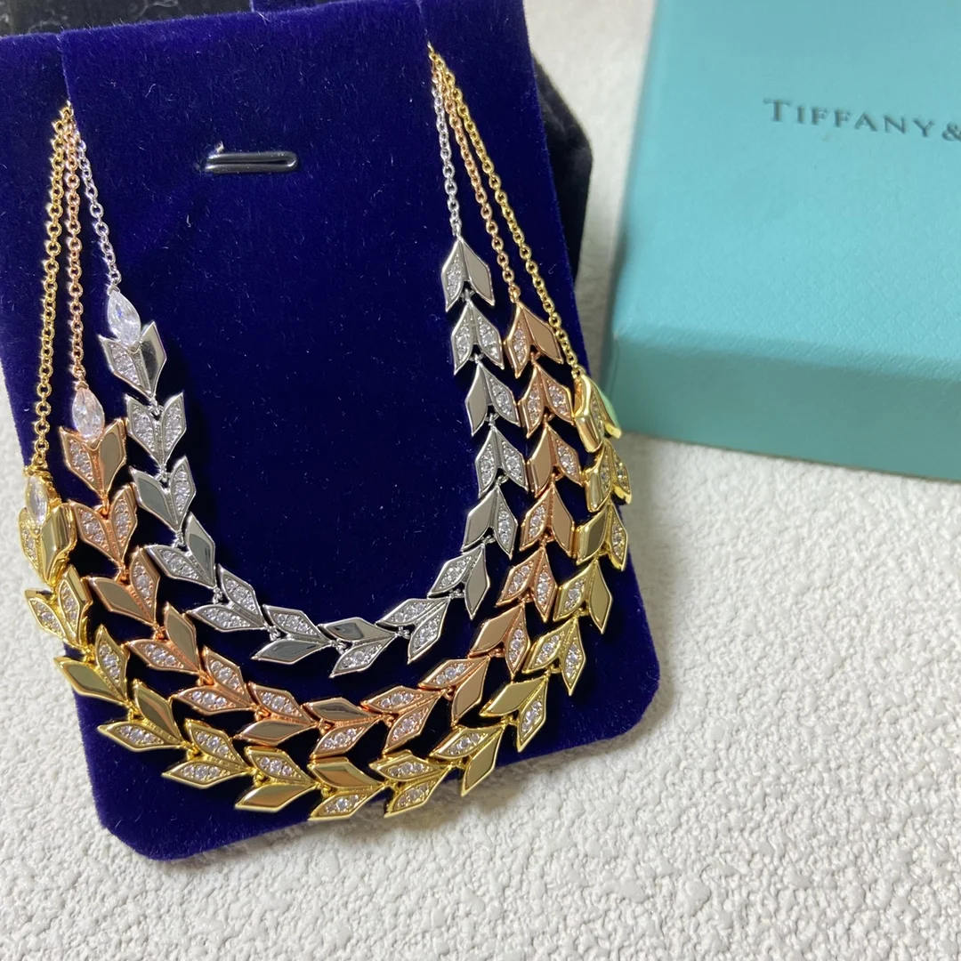 

Новинка 2025 года, домашнее многосекционное ожерелье с листьями, простое легкое роскошное нишевое ожерелье для женщин, изысканные модные подарки высокого качества