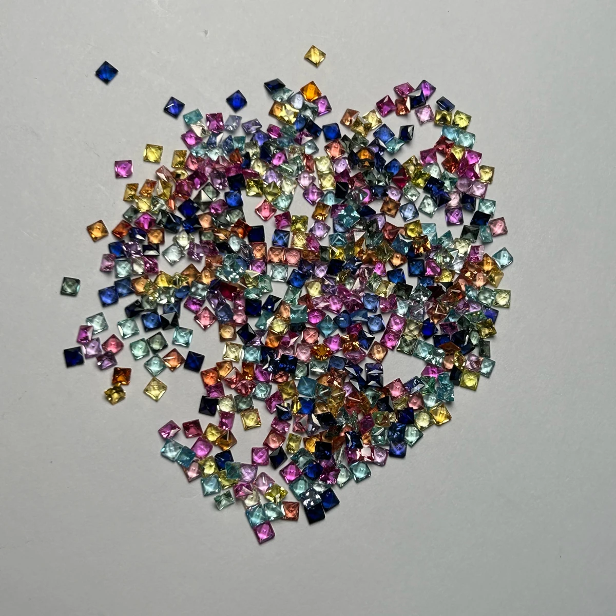 Square 2x2mm to 5x5mm Small Size Synthetic Corundum Spinel Blue Yellow Red Purple Pink Green Orange Rainbow Sapphire Gemstones