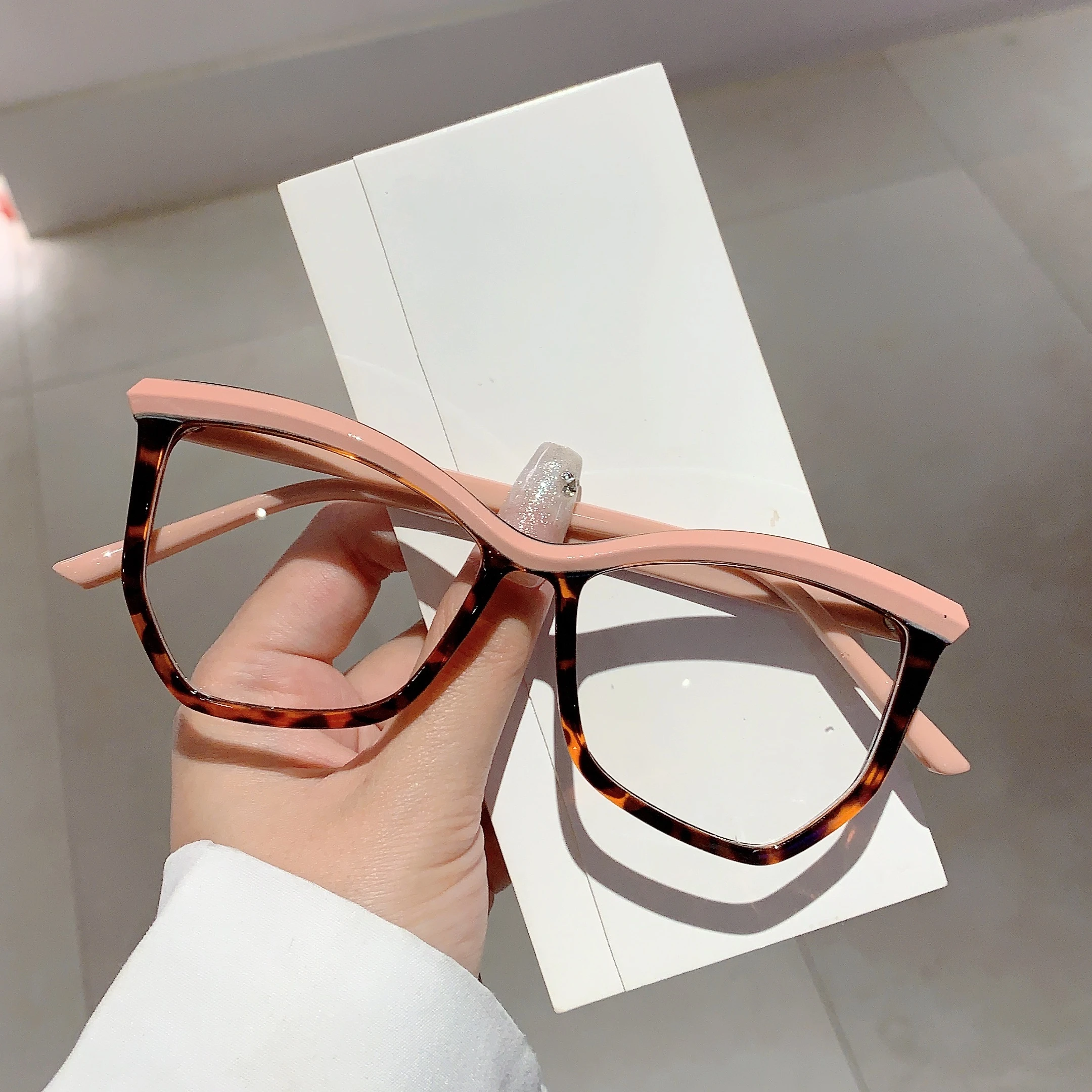 KAMMPT Irregular Rim Non-prescription Eyeglasses 2024 New in Stylish Trendy Design Oversized Blue Light Blocking Women Eyewear