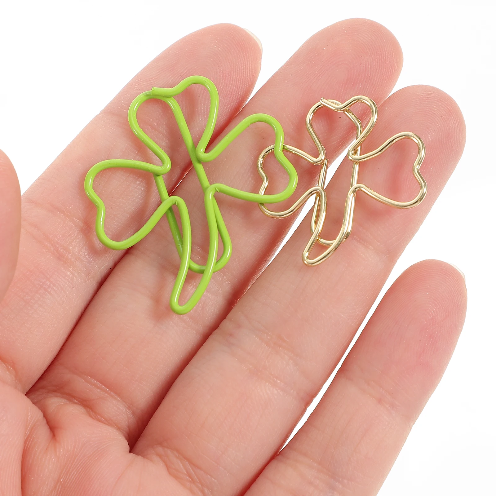 

45 pcs Shape Bookmark Clips Paper Clips Shamrock Shaped Green Office Supplies Desk Organization Note Holders Stationery