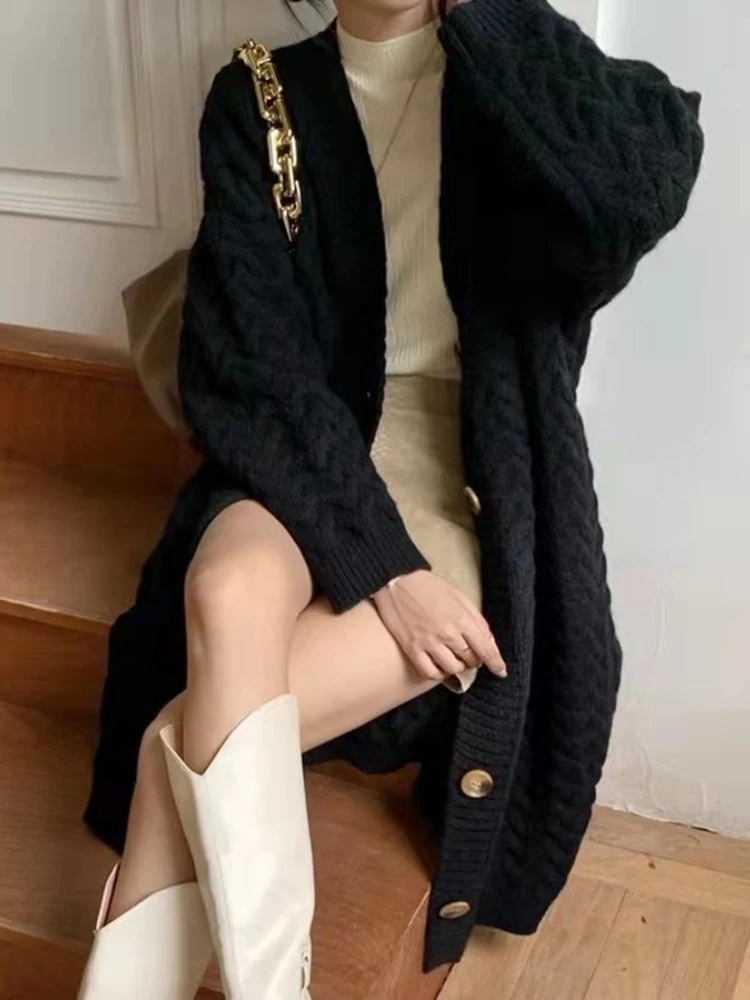 

2023 Women's Winter Coats Ladies Sweater Knitwears Long Sleeved Tops V-Neck Single Breasted Loose Female Sweater Women Cardigan