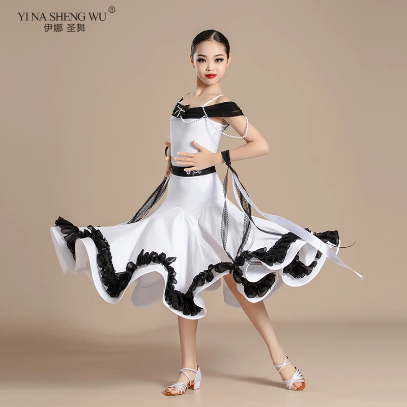 خارج الكتف قاعة الرقص المنافسة فستان الفتيات التانغو الفالس المهنية ملابس رقص الأطفال الزي القياسي