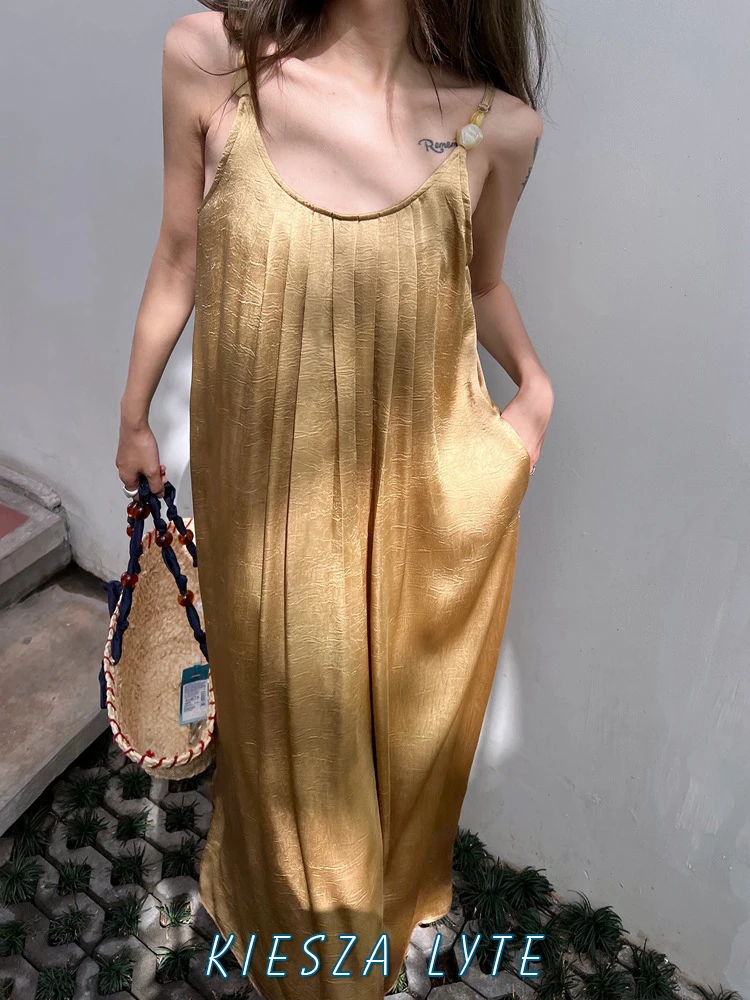 

2024 Summer Backless Beach Vest long Dresses Pleated Maxi Dress Draped Design Loose Sexy Dress women elegant luxury party