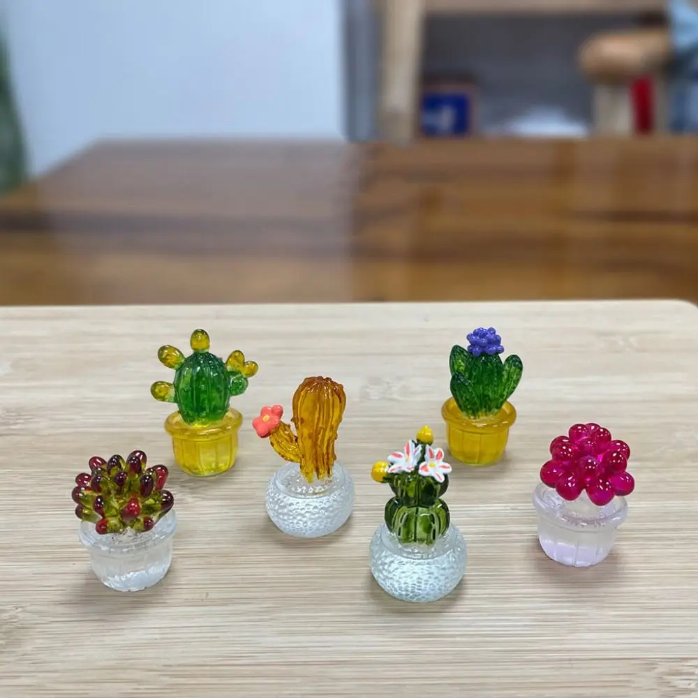 Cartoon Cactus Bonsai Decor Resin Crafts Realistic Mini Cactus Figurines Transparent Fleshy Simulated Cactus Desktop Ornament