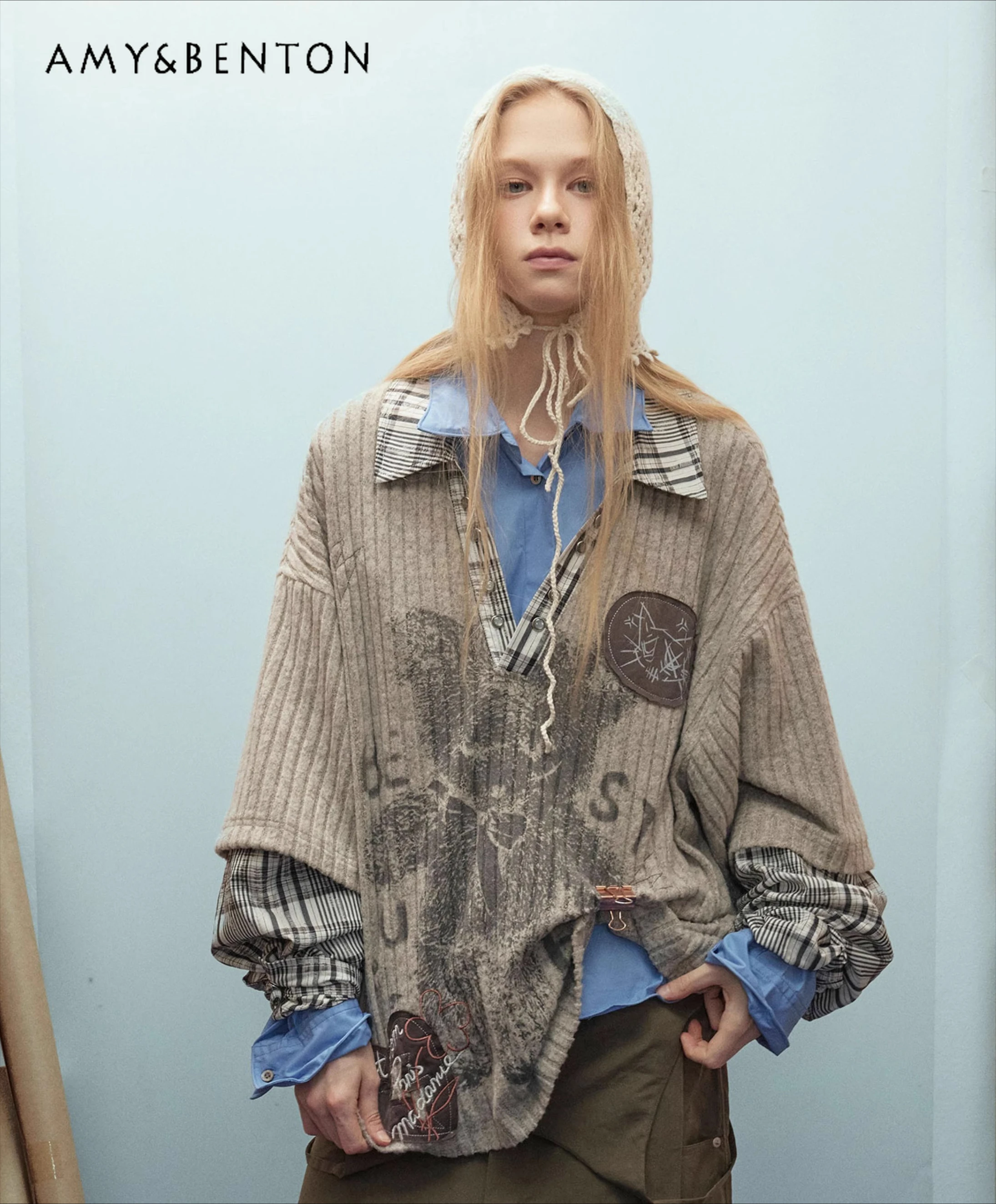 

Autumn New American Retro Style Women's Gray Fake Two-Piece Bear Striped Turn-Down Collar Long Sleeve Casual Sweatshirt