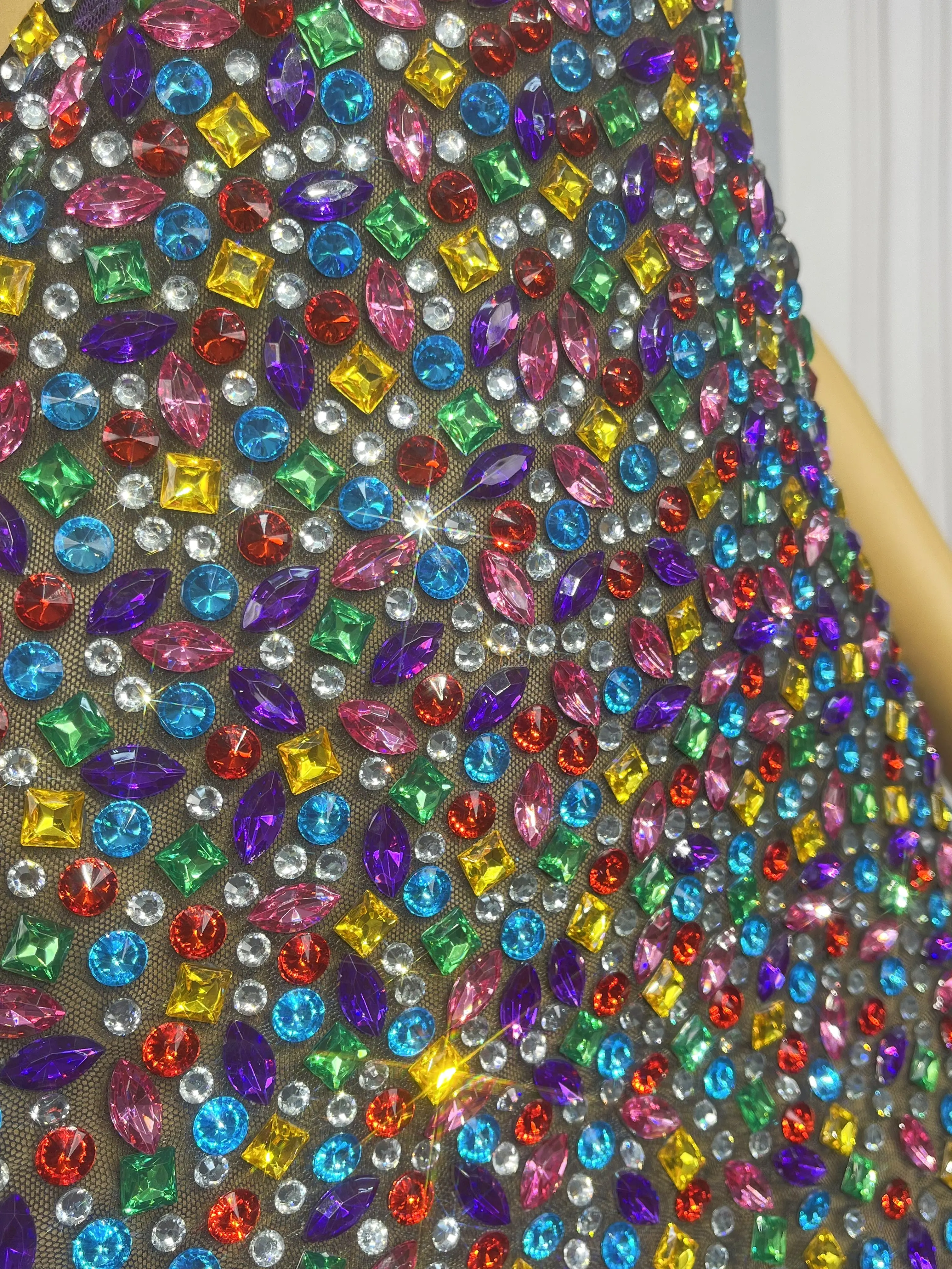 Luxe Blingbling Kleurrijke Steentjes Sexy uitgehold Backless Mesh Jurk Vrouwen Party Vieren Modeshow Outfit Nihongdeng