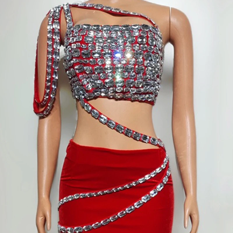 Crimson บรรยากาศเพชรชุดชุดราตรีวันเกิด PARTY จัดเลี้ยง PROM Modern Dance Show Star สีแดงพรมพรหมชุดหรูหรา