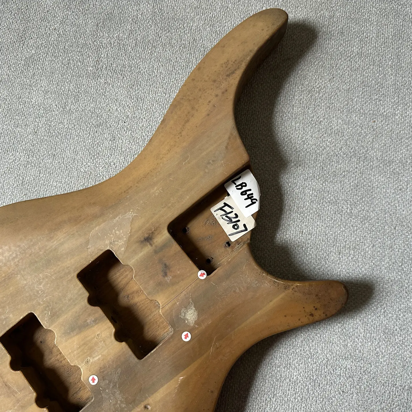 LB649 Natural Color Solid Wood Electric Bass Body 4 String Right Hand HH Pickups Custom Order DIY Replace Parts - view 2