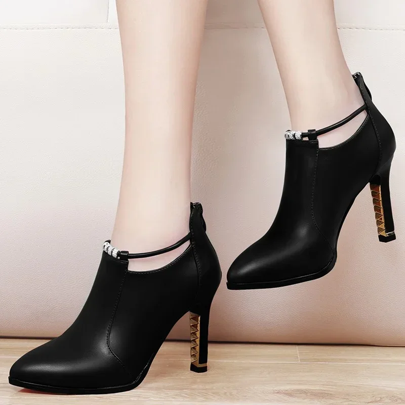 2023 New Women Red Women\'s Boots Stilettos Heels Ankle Boot Leather Casual Elegant Short Shoes Spring Summer Pumps Size 34