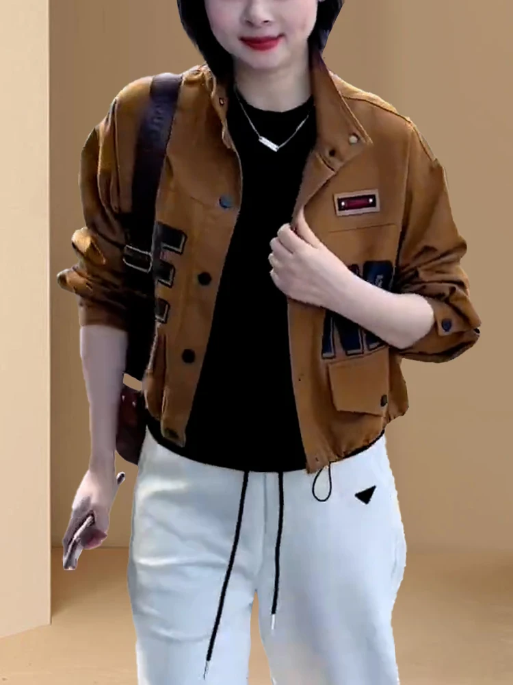 Modieuze retro denimjas voor dames, herfstnieuwe collectie, trendy top voor kleine dames