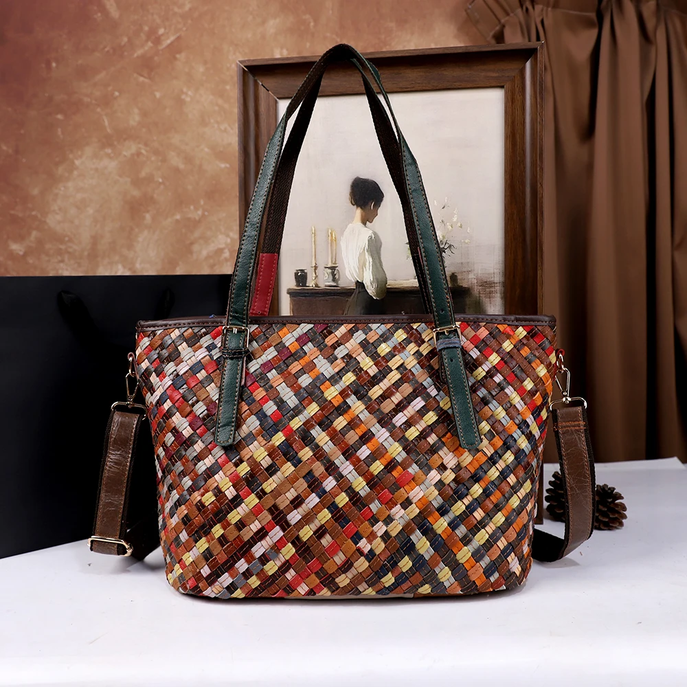

Small niche design, light luxury, 2026 new woven women's bag, large capacity tote bag, cowhide single shoulder handbag