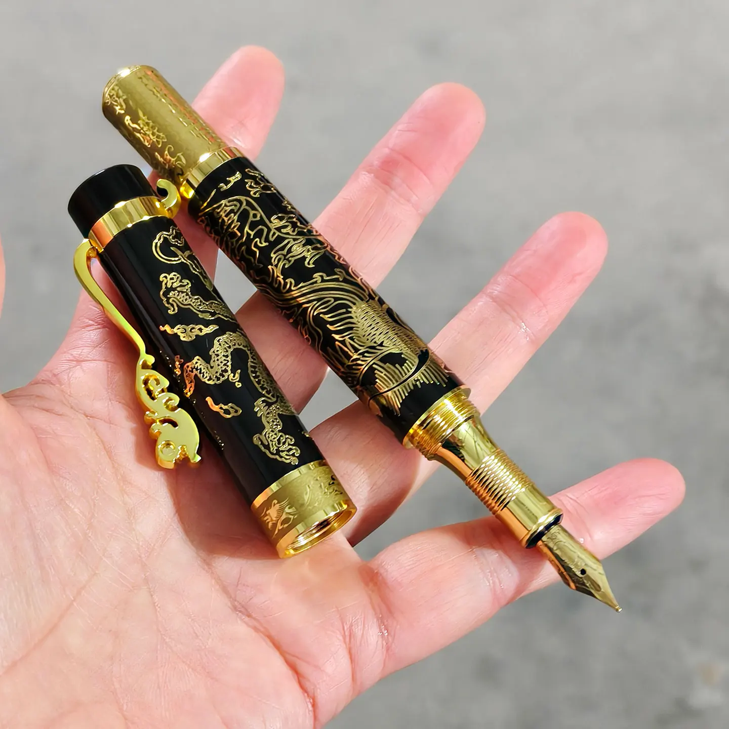 High-quality Fountain Pen General Pen Metal Shaft 17cm Length Screw Cap