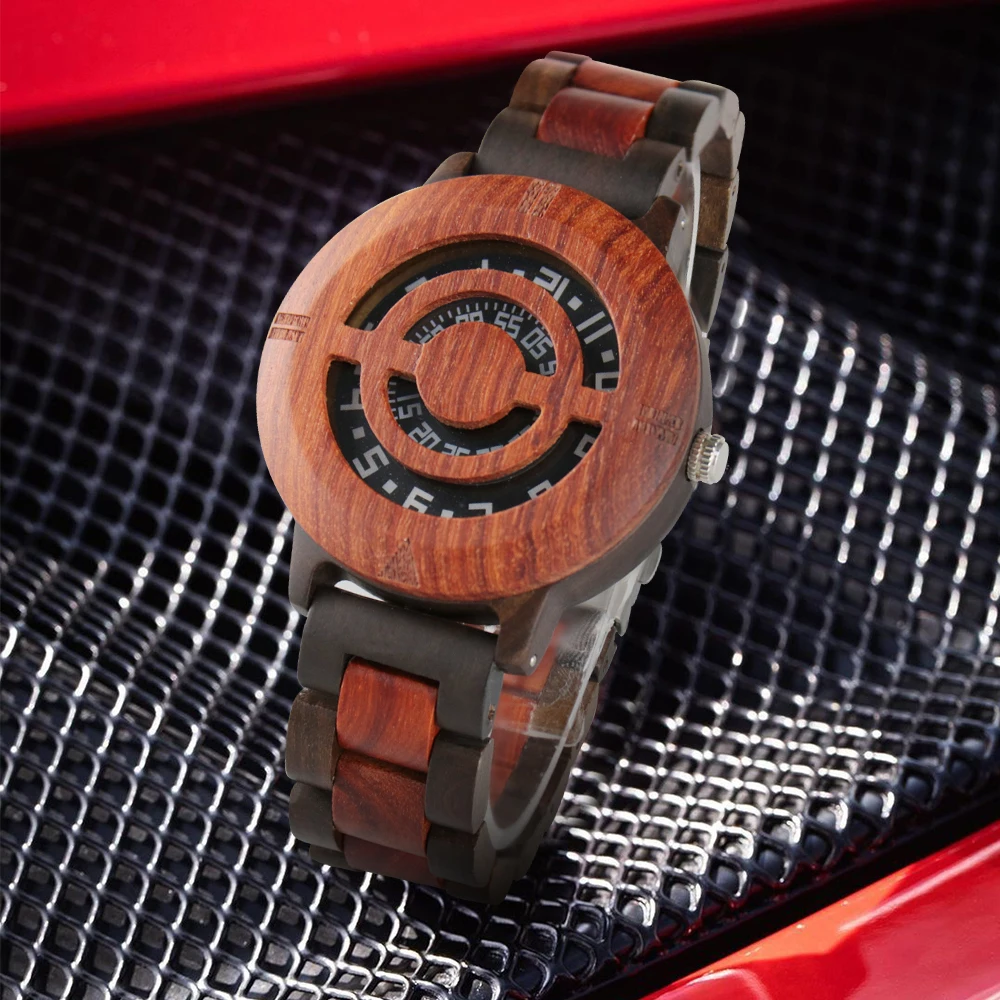 

Fashion Men's Wooden Watch - Multi-functional Quartz Movement Elegant Blend of Nature and Technology