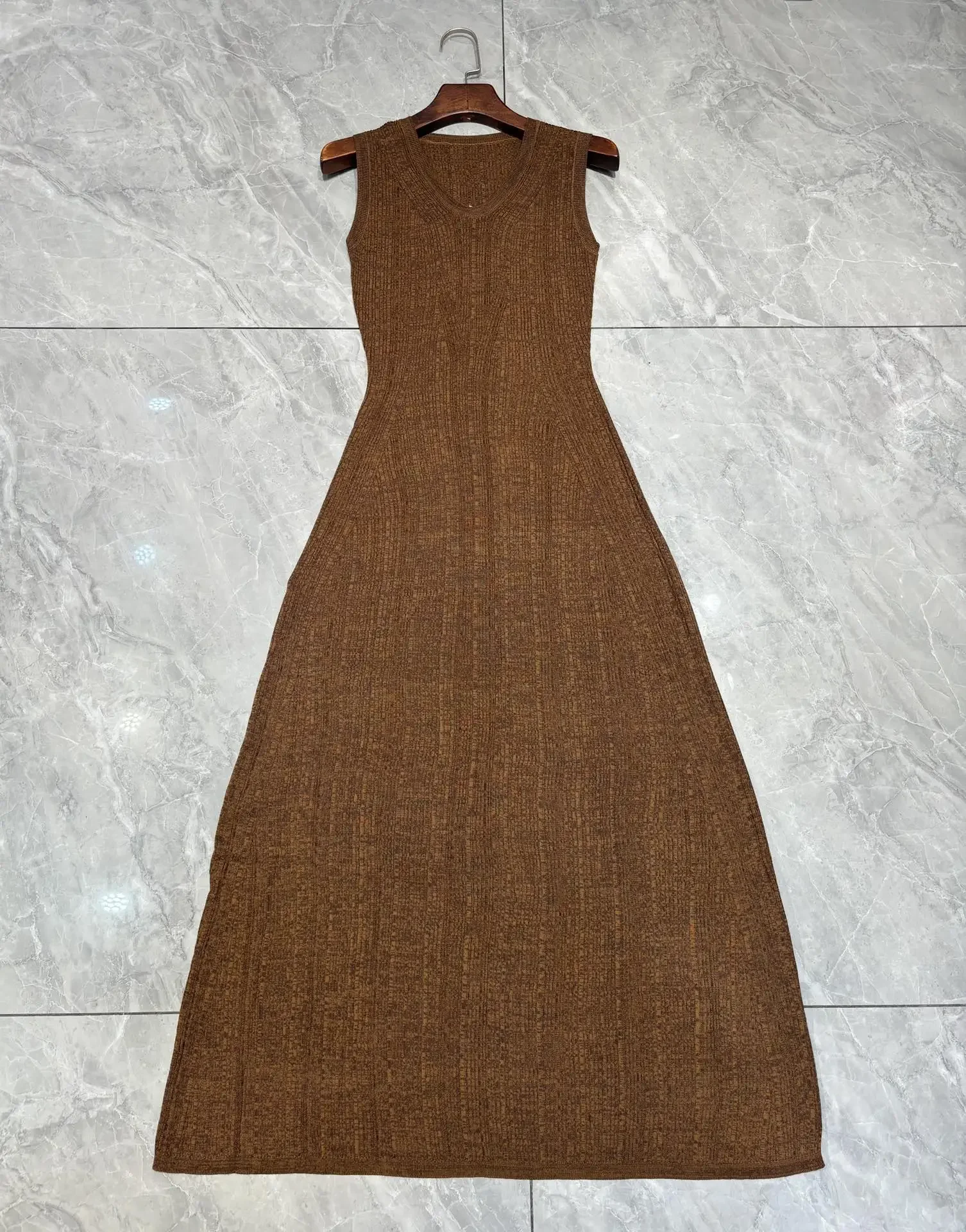 2025 New Women Back Hollow Out Long Dress V-Neck Sleeveless Vintage Slim Knitted Robe