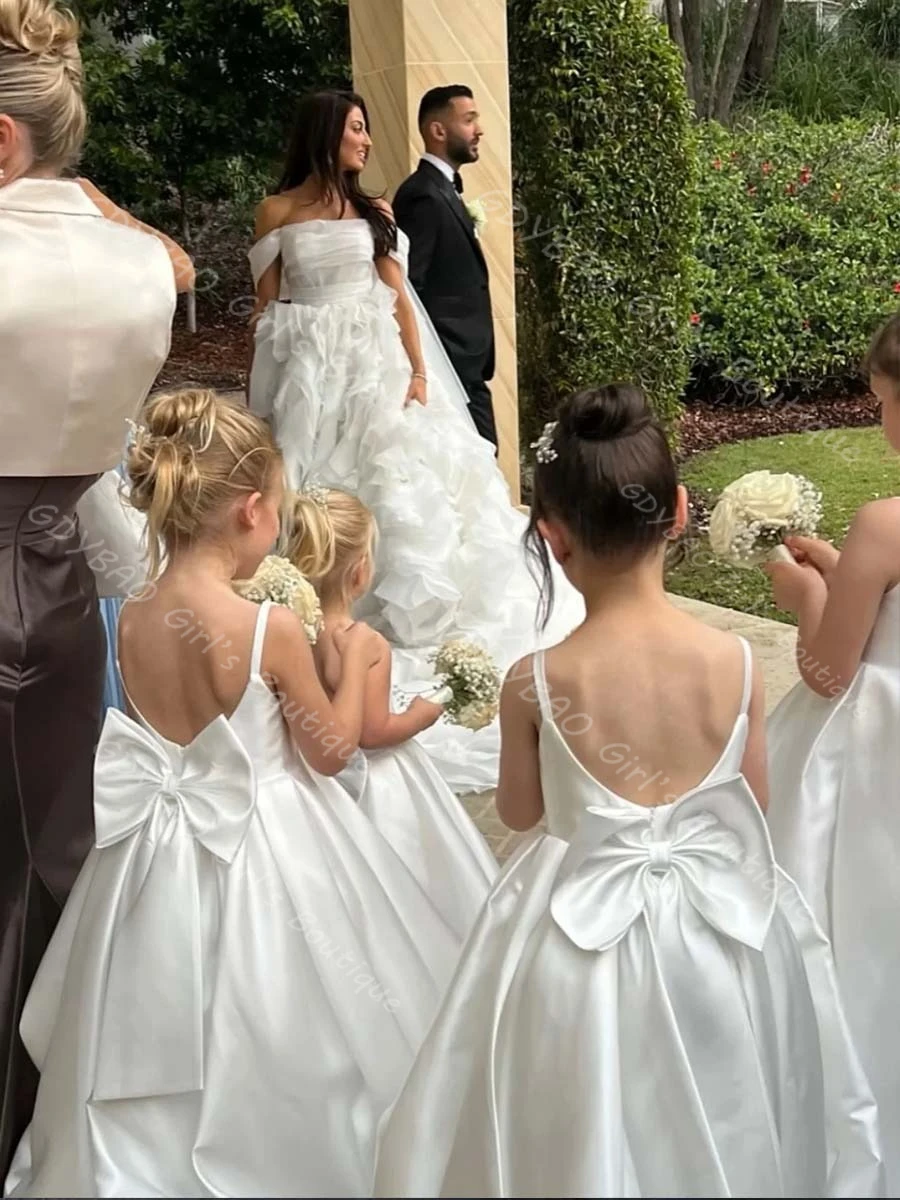 Vestido de princesa personalizado para niñas, vestido de flores con espalda abierta y perlas con lazo/tren, vestido largo de fiesta de boda y comunión para niños