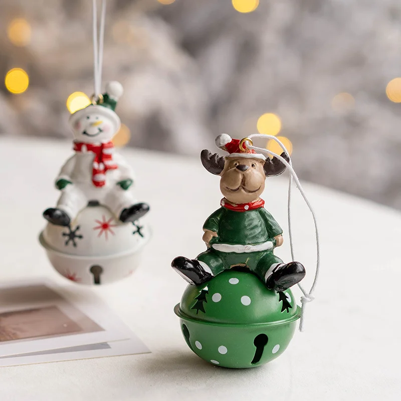 2023 Christmas Bells Iron Pendant Santa Claus Vintage Iron Painted Ornaments XMAS Home Decoration Christmas Tree Decoration