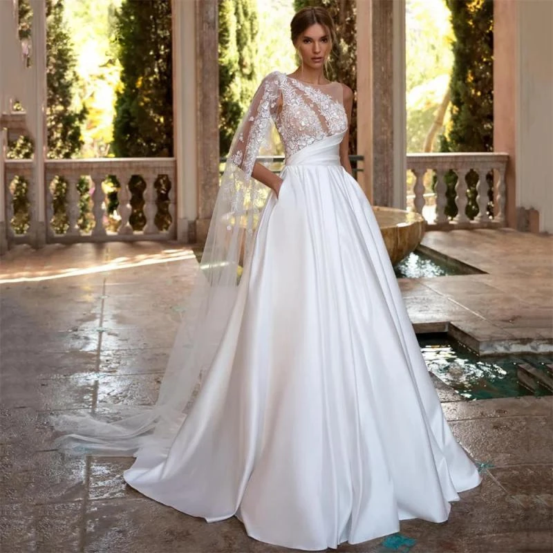 

Elegant A-Line Wedding Dresses Women 2024 Open Back Lace O-Neck Satin Pleat Applique Bridal Gowns Sweep Train Vestidos De Noiva